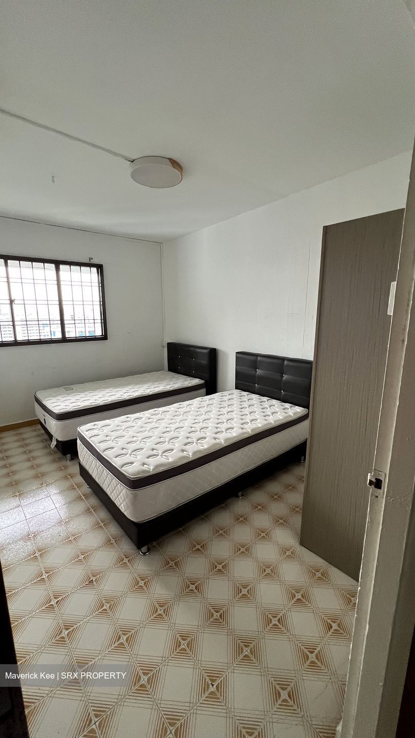 Ang Mo Kio Avenue 10 listing thumbnail photo